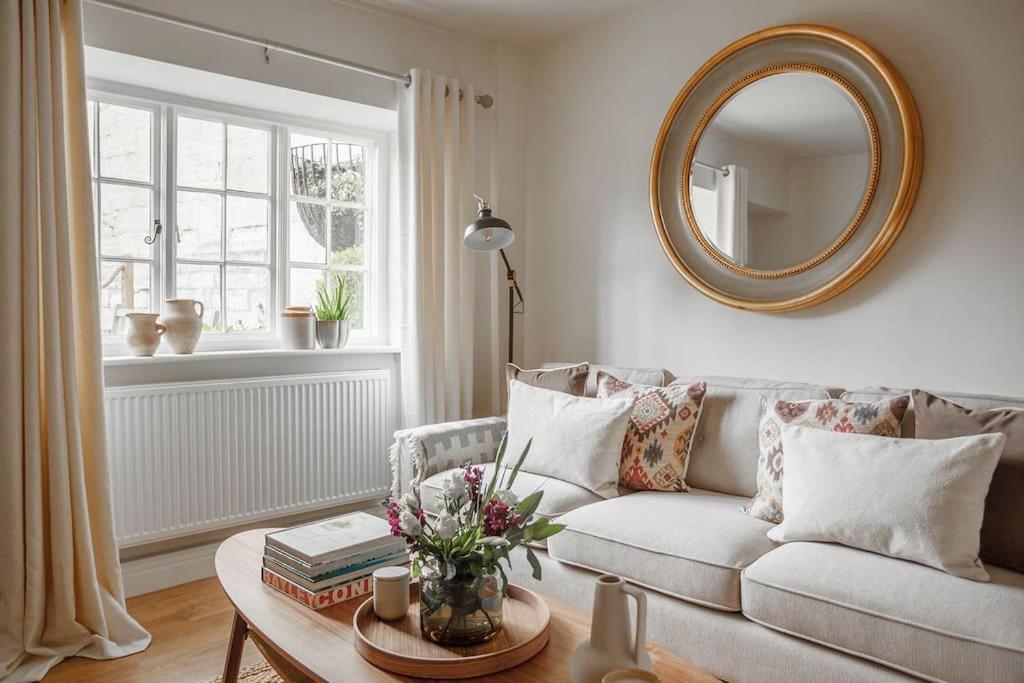 Stylish Painswick Getaway Vila Exterior foto