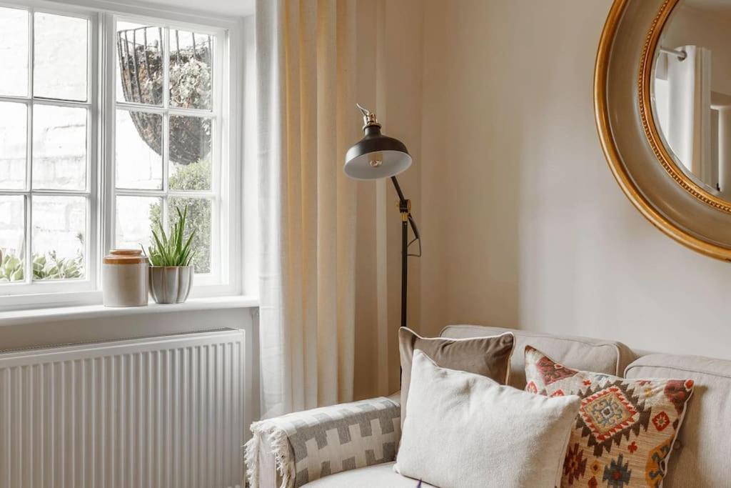 Stylish Painswick Getaway Vila Exterior foto