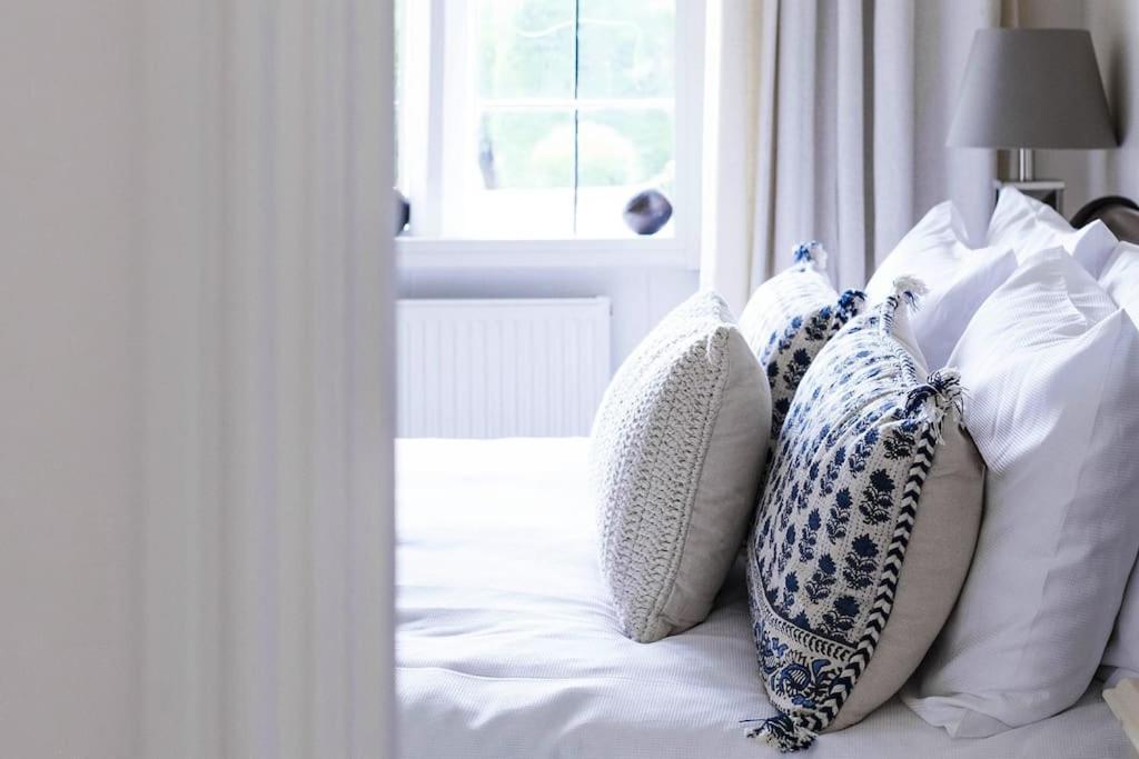 Stylish Painswick Getaway Vila Exterior foto