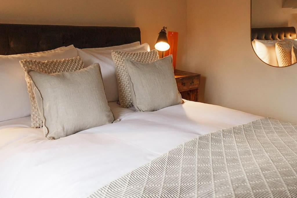 Stylish Painswick Getaway Vila Exterior foto